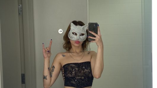 Siarra Kitten Rawr! Hot Photo and Video Shoot! New Shoot Posting Soon!
