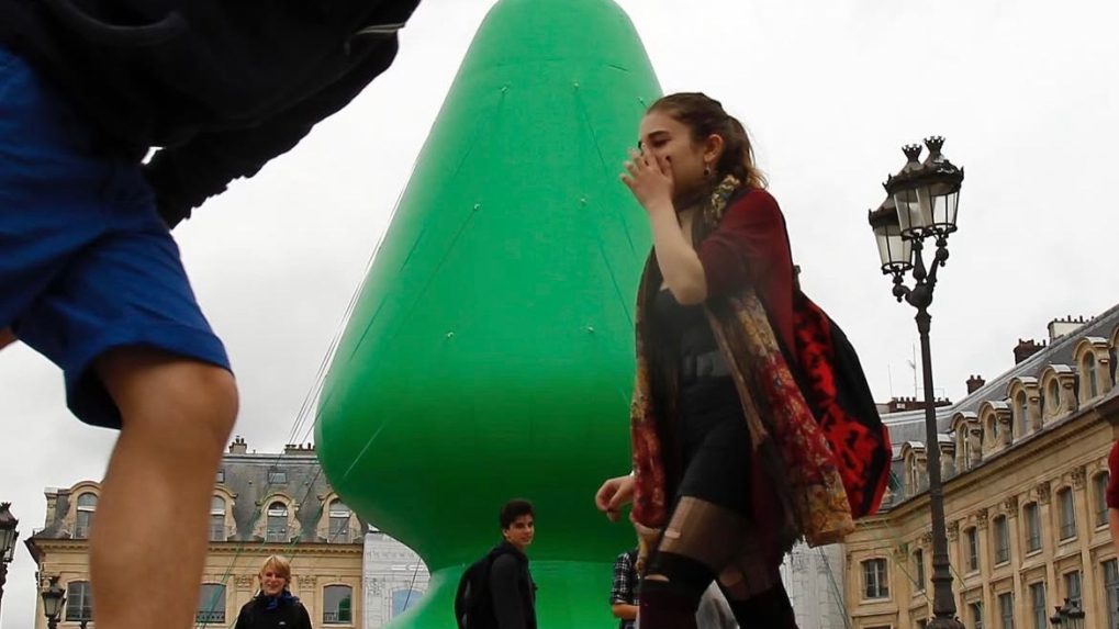 Rather Creative Christmas Tree in Paris 2014